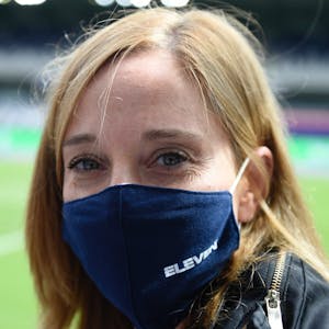 Un Match Dans Le Sillage De La Commentatrice Christine Schréder 