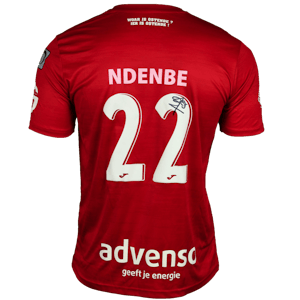 Logan Ndenbe KV Oostende forması
