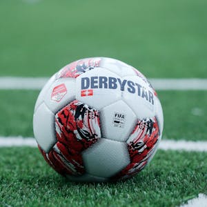 Signed ball 