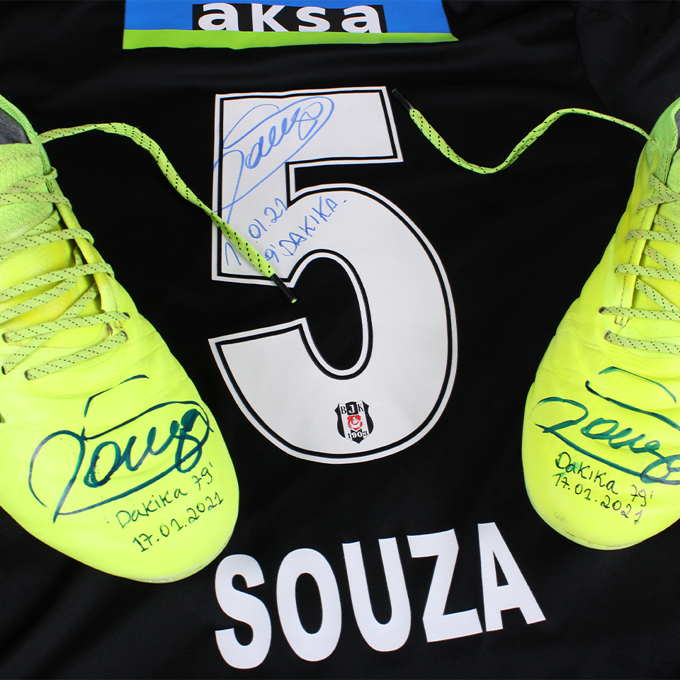 Josef de Souza Worn Boots