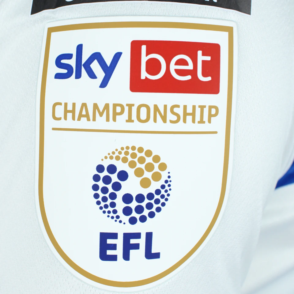 来自Queens Park Rangers的Geoff Cameron球衣