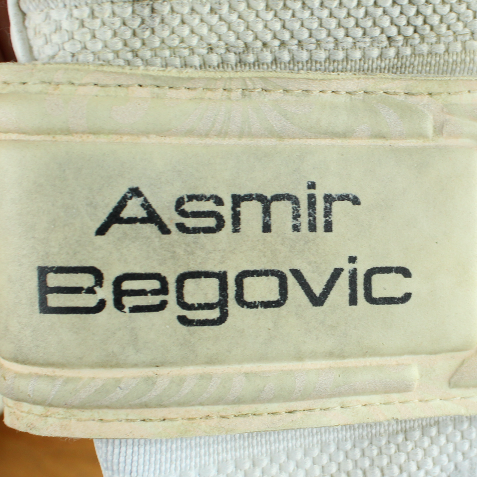 Asmir Begovic - A.F.C. Bournemouth - Gloves