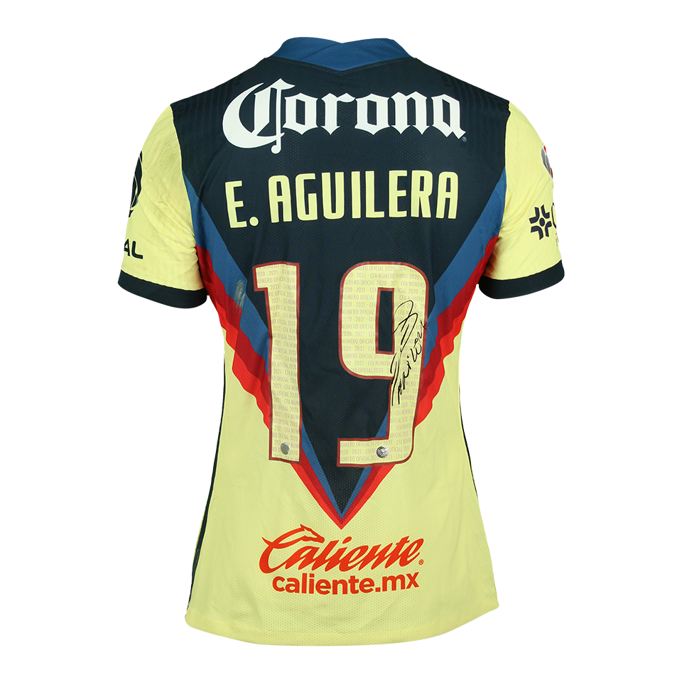 Víctor Emanuel Aguilera Club América shirt