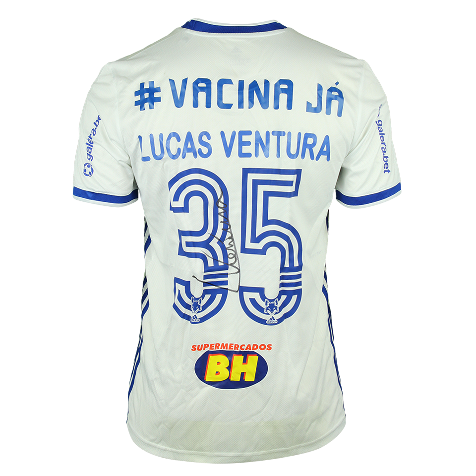 Lucas de Souza Ventura Cruzeiro shirt