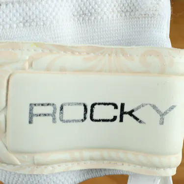 Ryan Alsop – Wycombe Wanderers - Gloves 2 | The Asmir Begovic Foundation