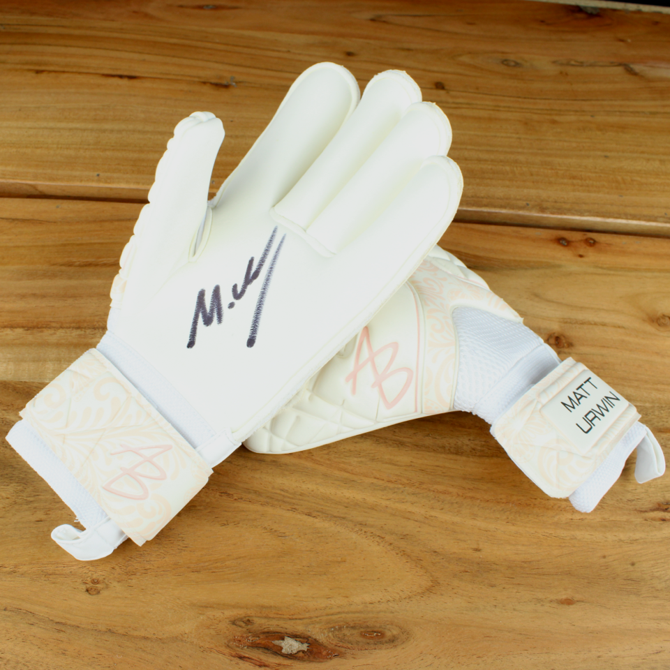 Matt Urwin – Chorley FC - Gloves 2