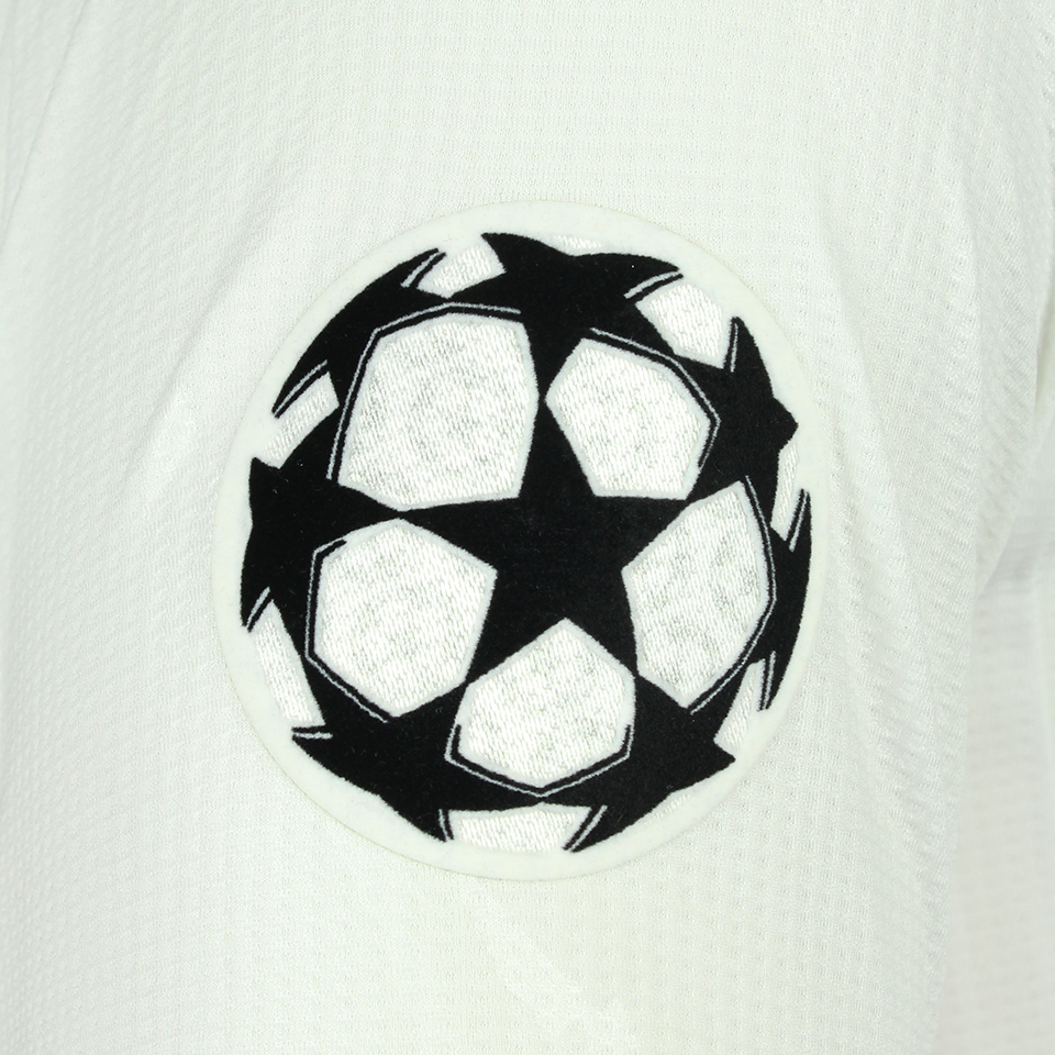Éder Militão Real Madrid shirt