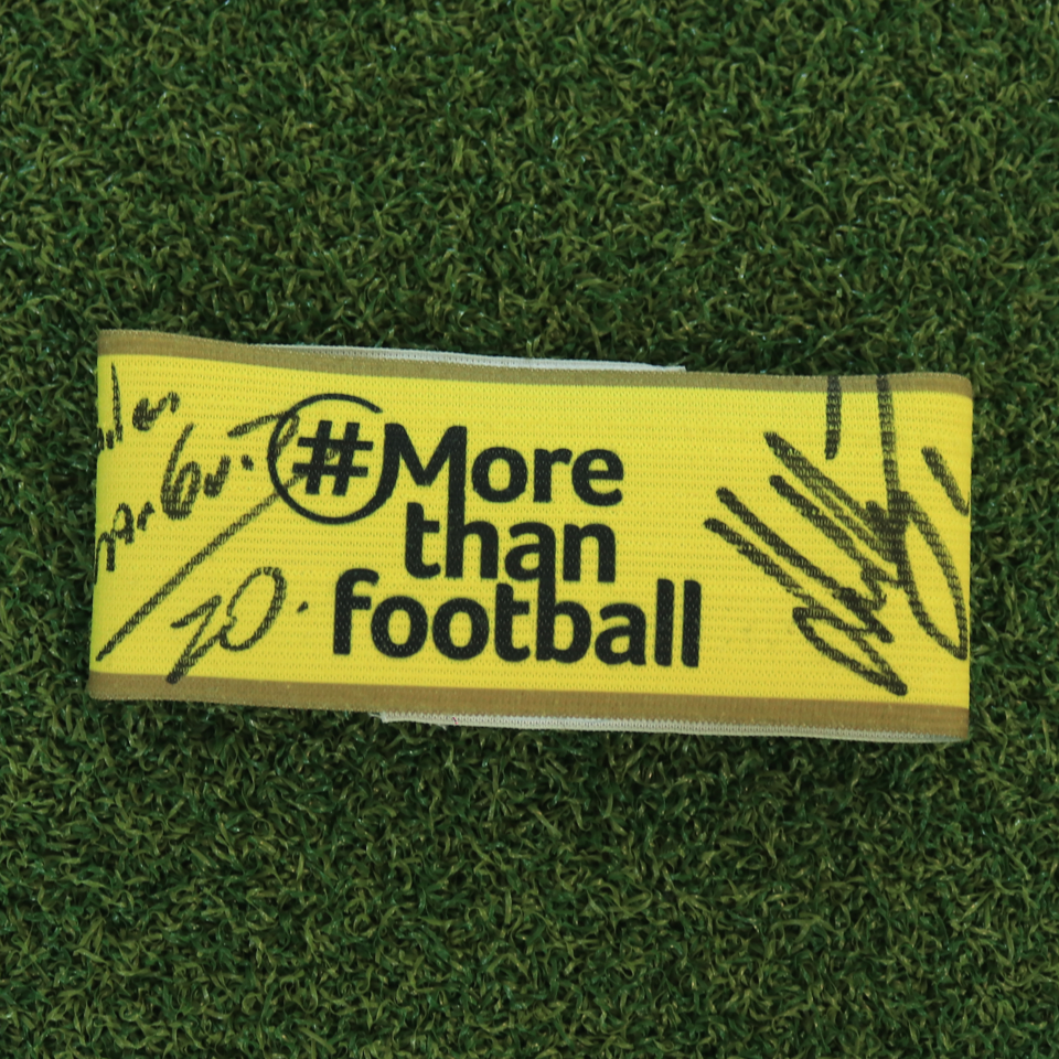 Signed Captains armband