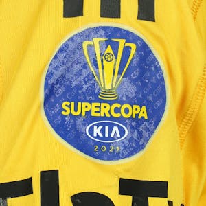 Hugo Souza Flamengo shirt