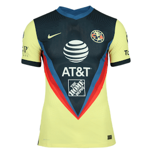 Luis Fuentes  Club América shirt