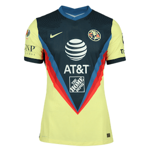 Víctor Emanuel Aguilera Club América shirt