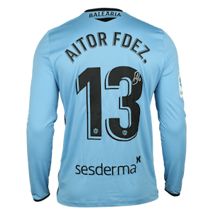 Aitor Fernández Abarisketa Levante UD shirt