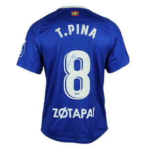 Tomás Pina Isla Deportivo Alavés shirt