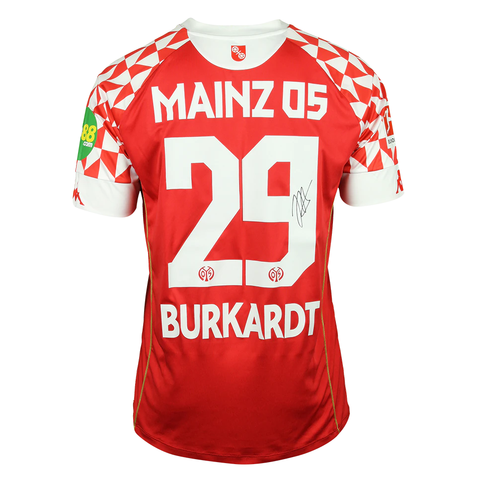 来自Mainz 05的Jonathan Burkardt球衣
