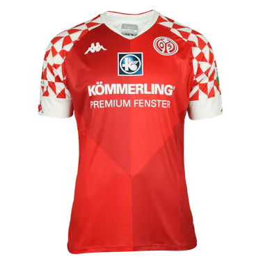 来自Mainz 05的Jonathan Burkardt球衣