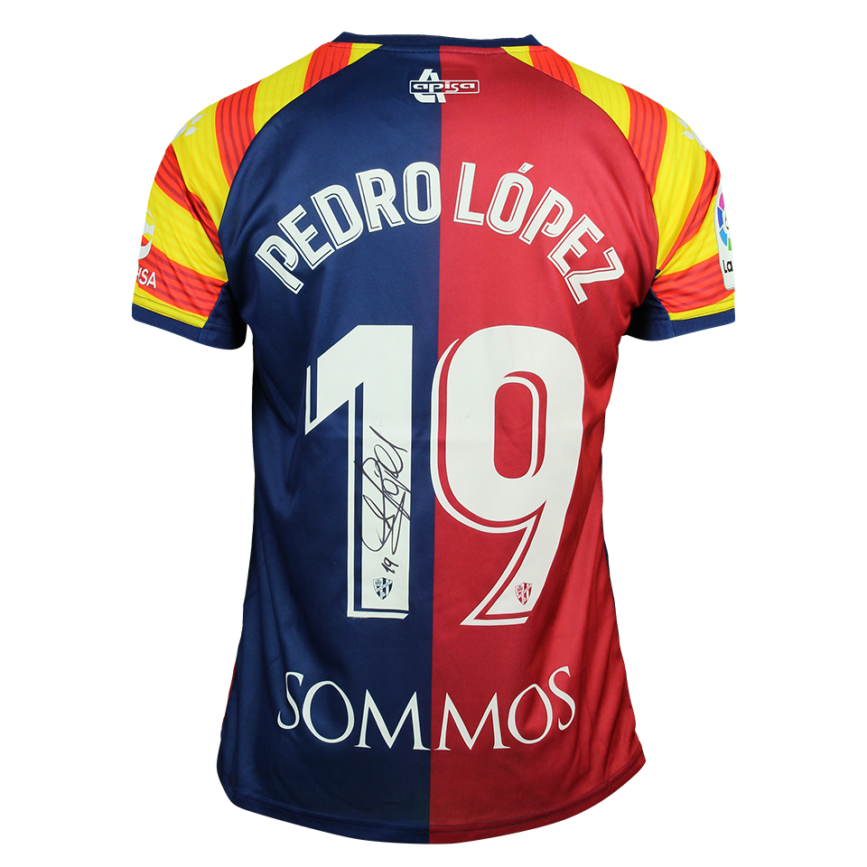 Pedro López Muñoz SD Huesca camisa.