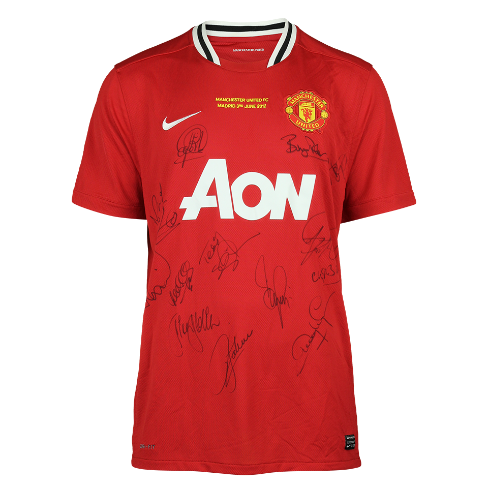 Squad Signed Shirt | Manchester United | MatchWornShirt