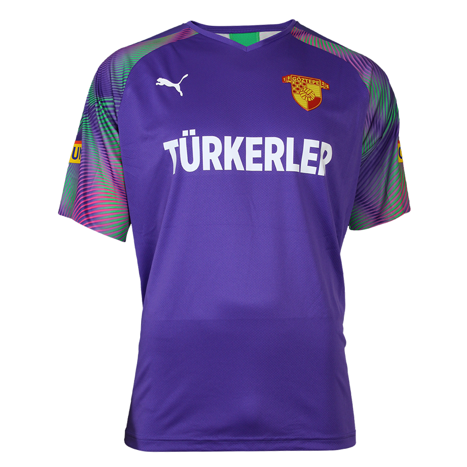 Arda Özçimen Göztepe shirt