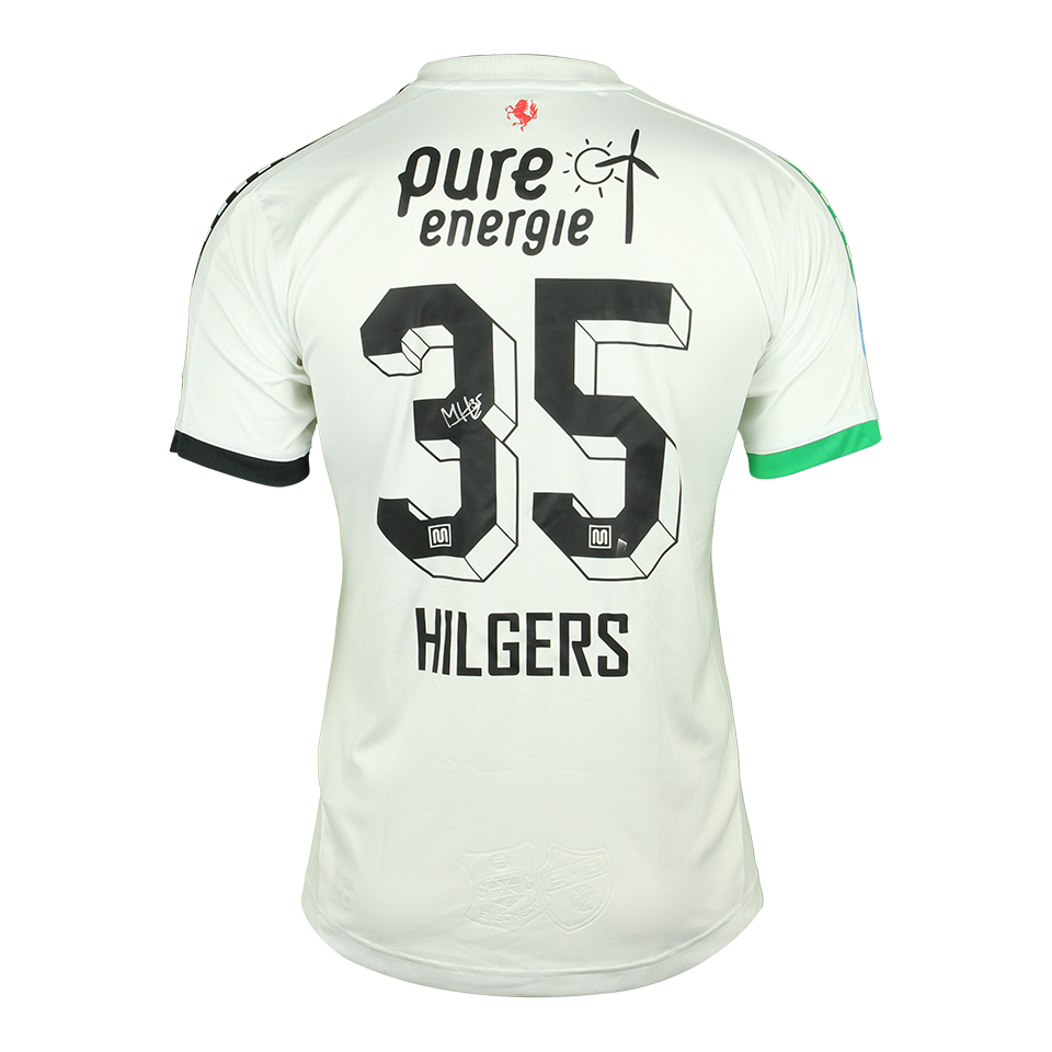 Mees Hilgers FC Twente jersey