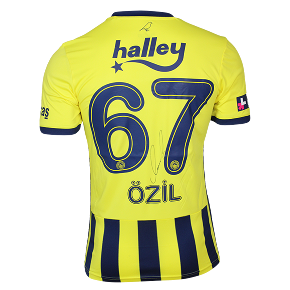 Mesut Özil - 2