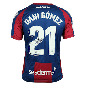 来自Levante UD的Daniel Gómez Alcón球衣