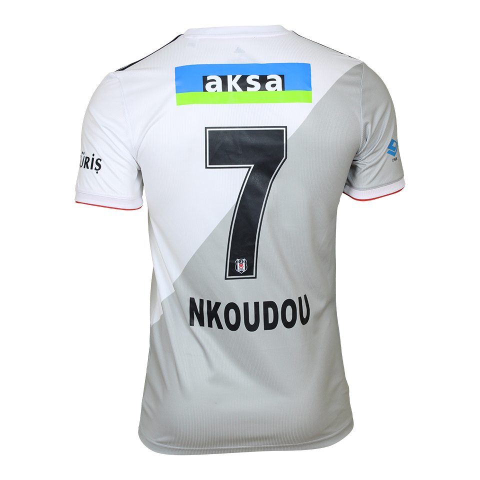 Georges-Kevin N'Koudou Mbida Beşiktaş JK shirt