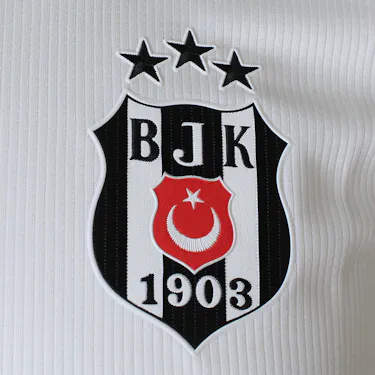 Georges-Kevin N'Koudou Mbida Beşiktaş JK shirt