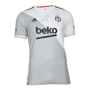 Gökhan Töre Beşiktaş JK jersey
