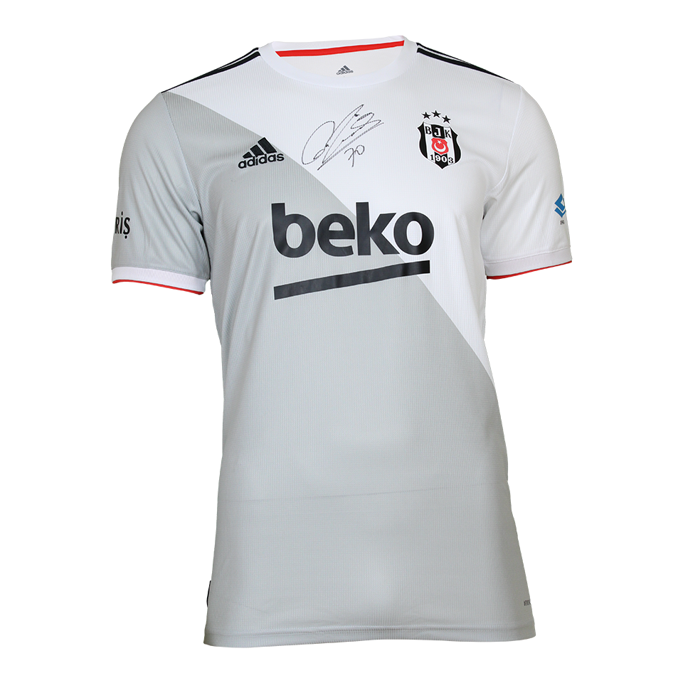 Gökhan Töre Beşiktaş JK jersey