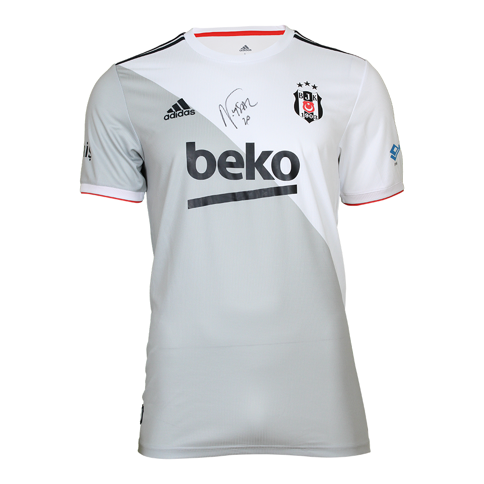 Necip Uysal Beşiktaş JK shirt