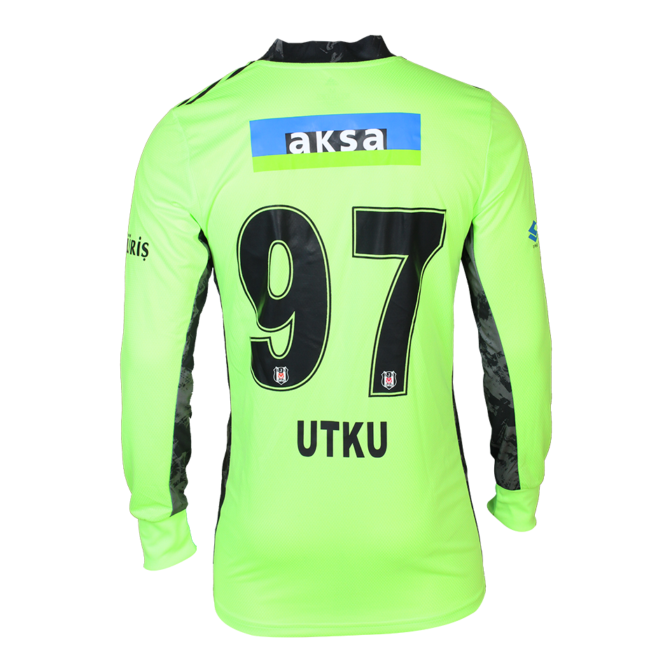 Utku Yuvakuran Beşiktaş JK shirt