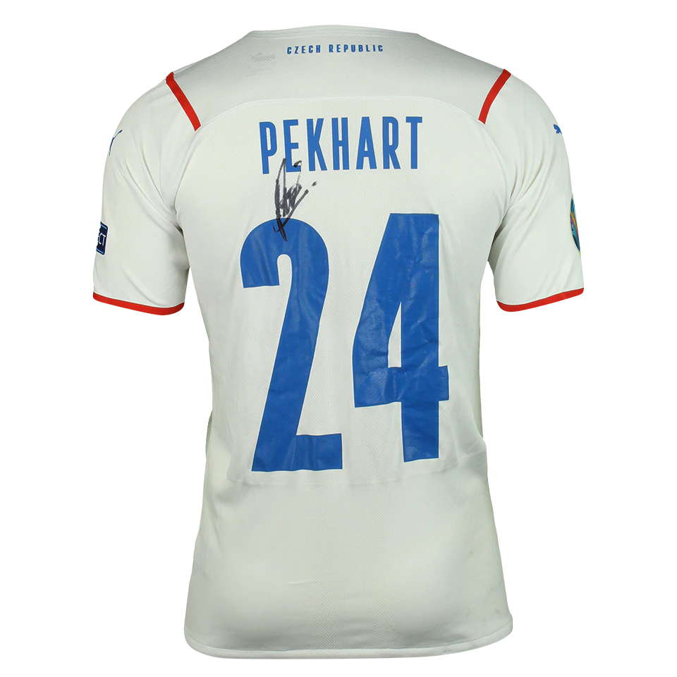 Tomáš Pekhart Czechia shirt