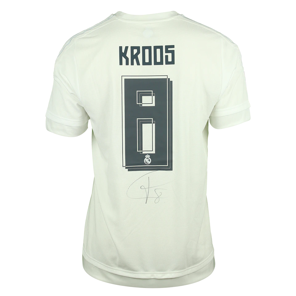 Toni Kroos | Real Madrid - Legends | MatchWornShirt