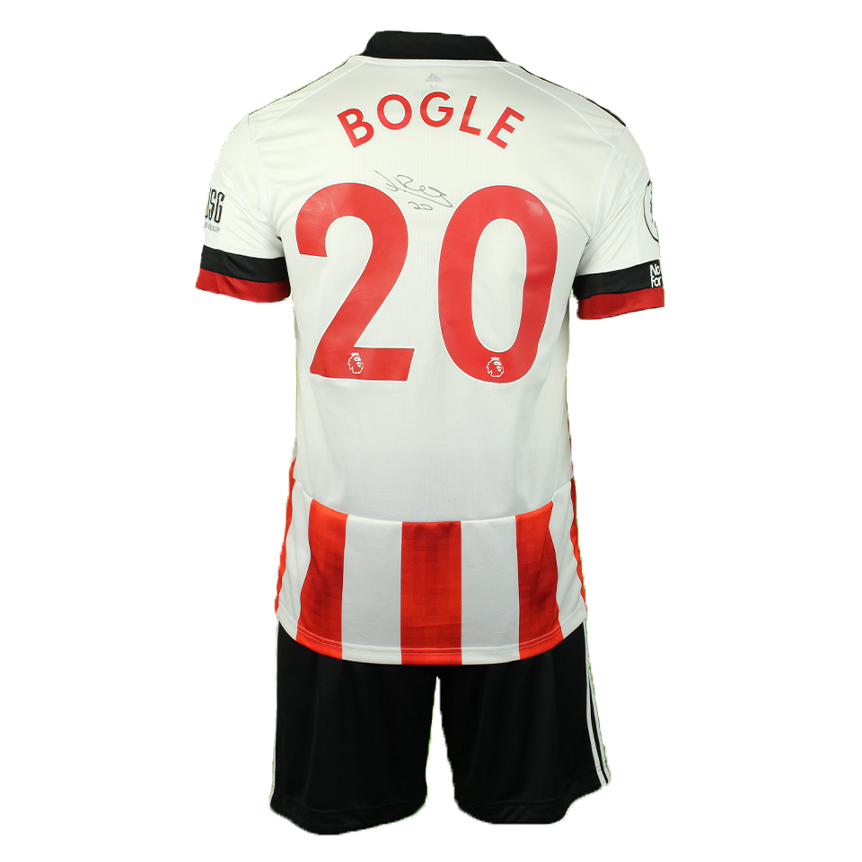 Jayden Bogle Full Kit