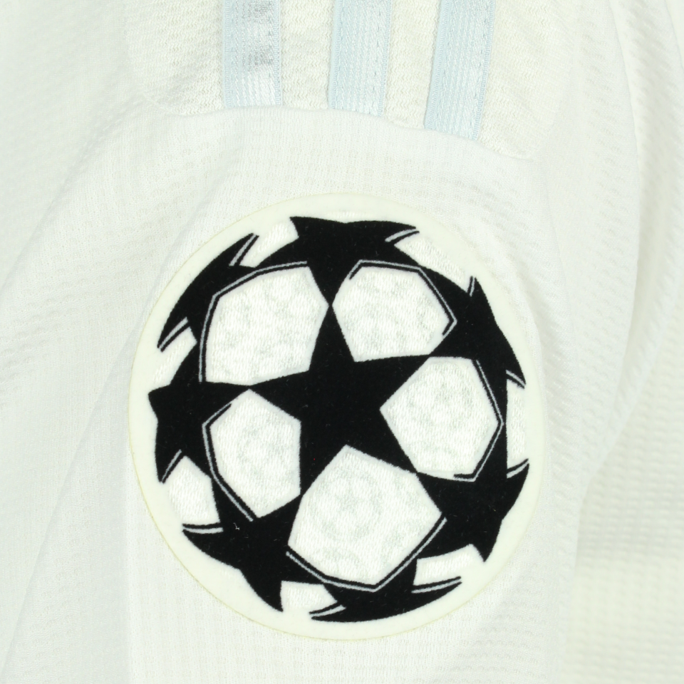 Karim Benzema Real Madrid shirt
