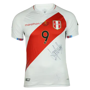 来自Peru的Gianluca Lapadula球衣