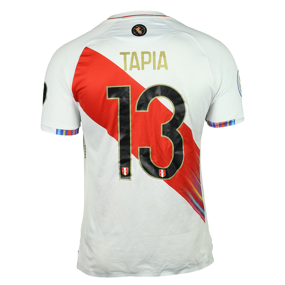 来自Peru的Renato Tapia球衣
