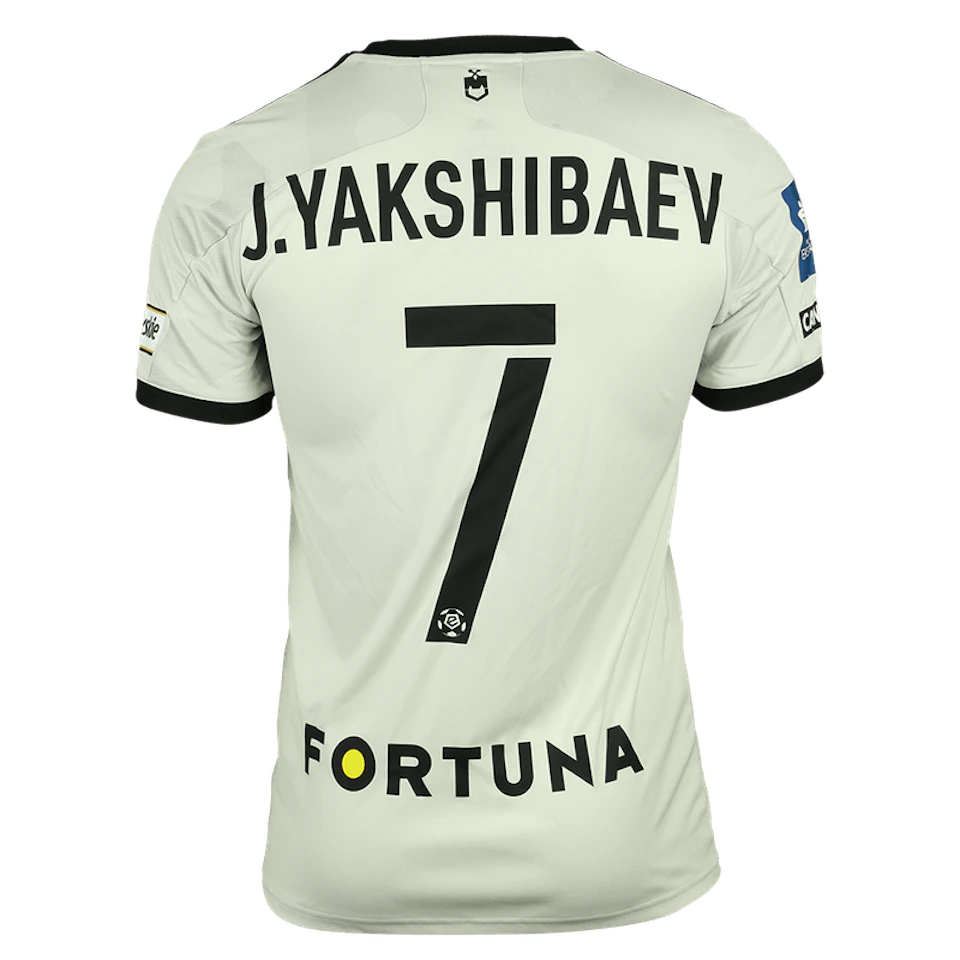 Djasur Yakhshibaev - Legia Warsaw