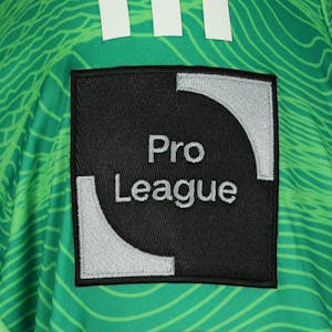 Kawin Thamsatchanan OH Leuven shirt