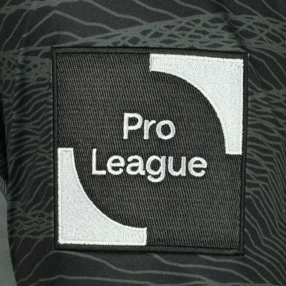 Matthieu Epolo Standard de Liège shirt