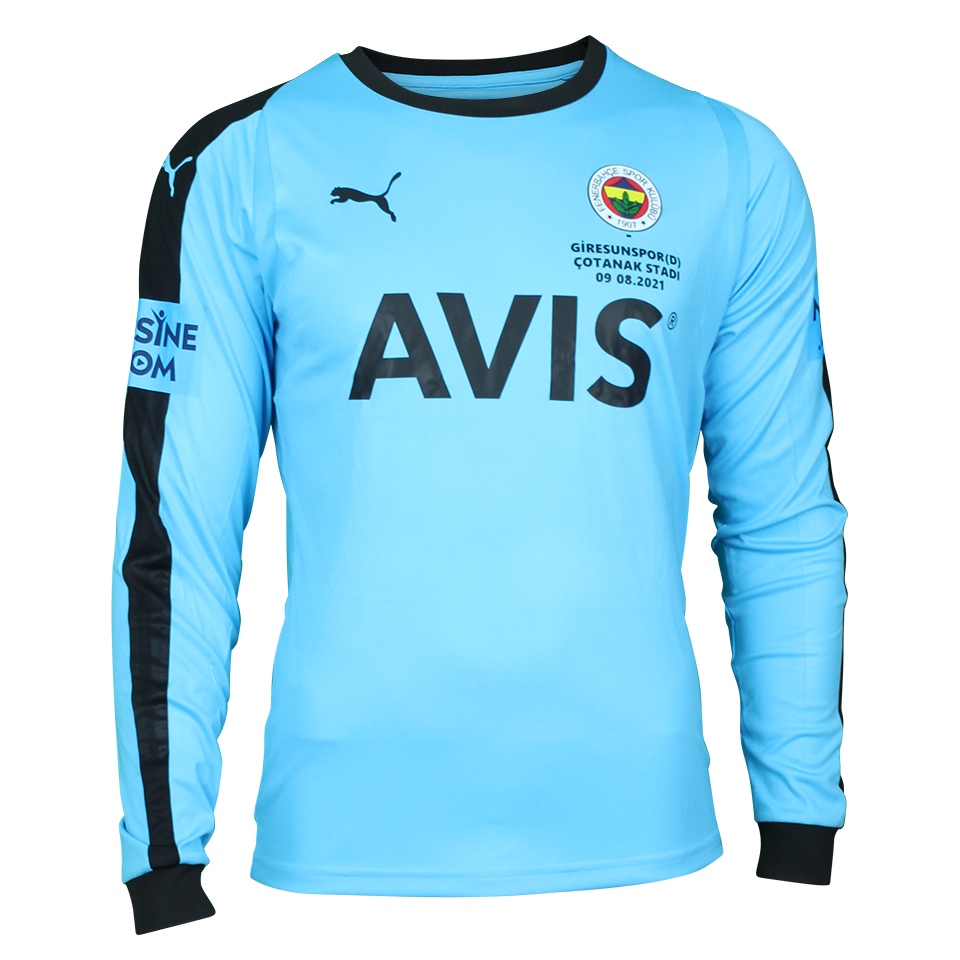 Berke Özer Fenerbahçe jersey