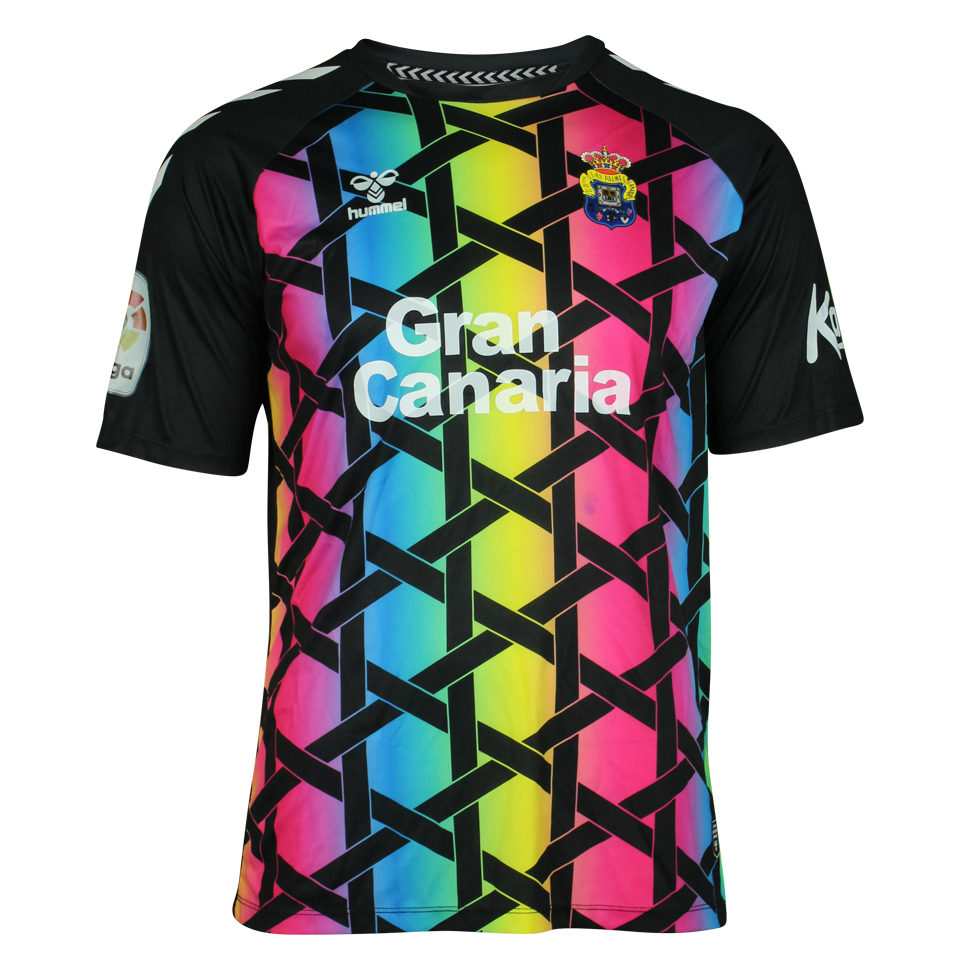 Álvaro Vallés Rosa UD Las Palmas shirt