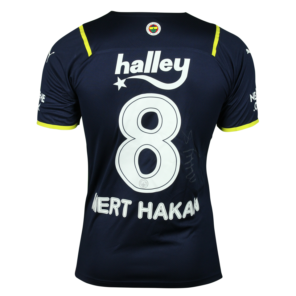 Fenerbahçe 팀의 Mert Hakan Yandaş 셔츠