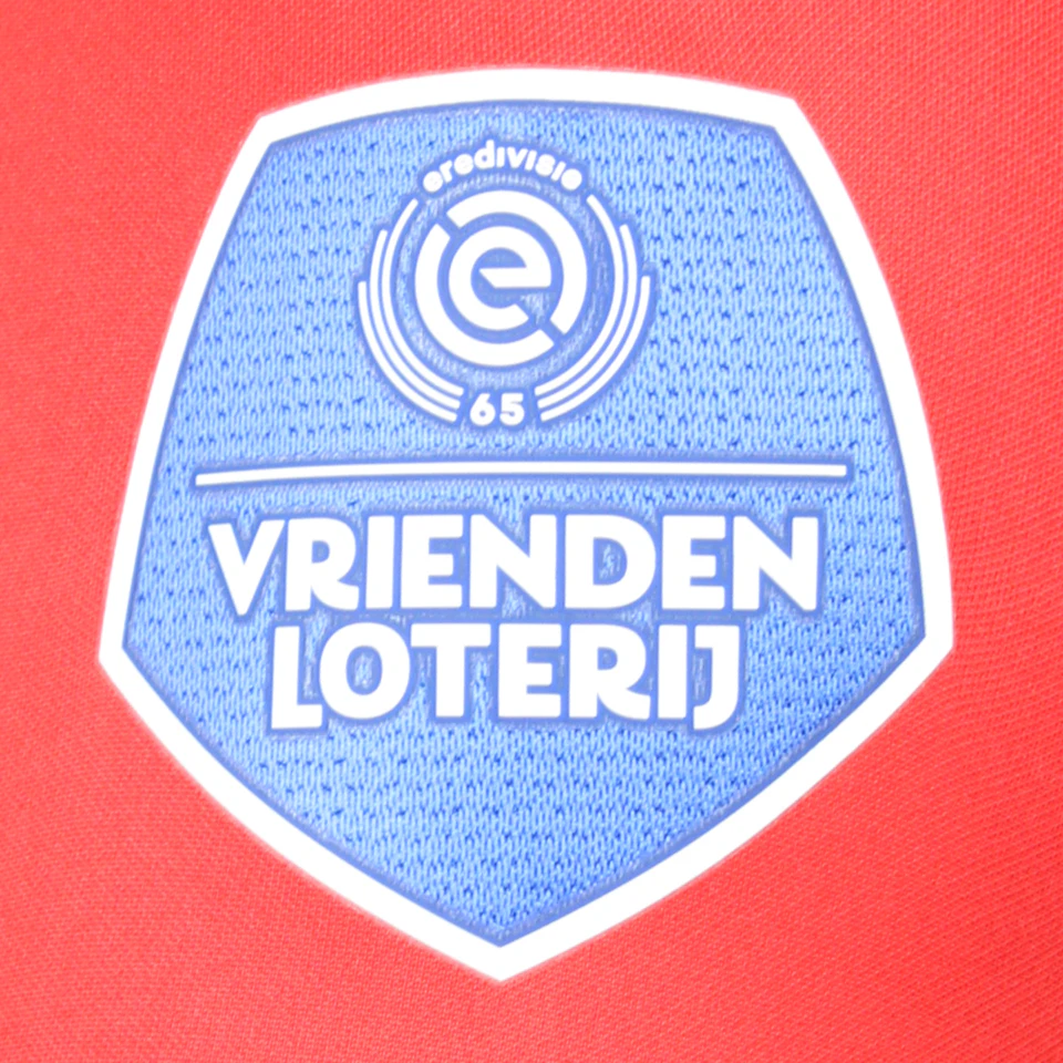 Ernest Poku AZ Alkmaar のシャツ