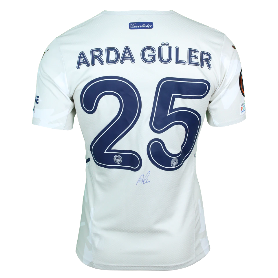来自Fenerbahçe的Arda Guler球衣