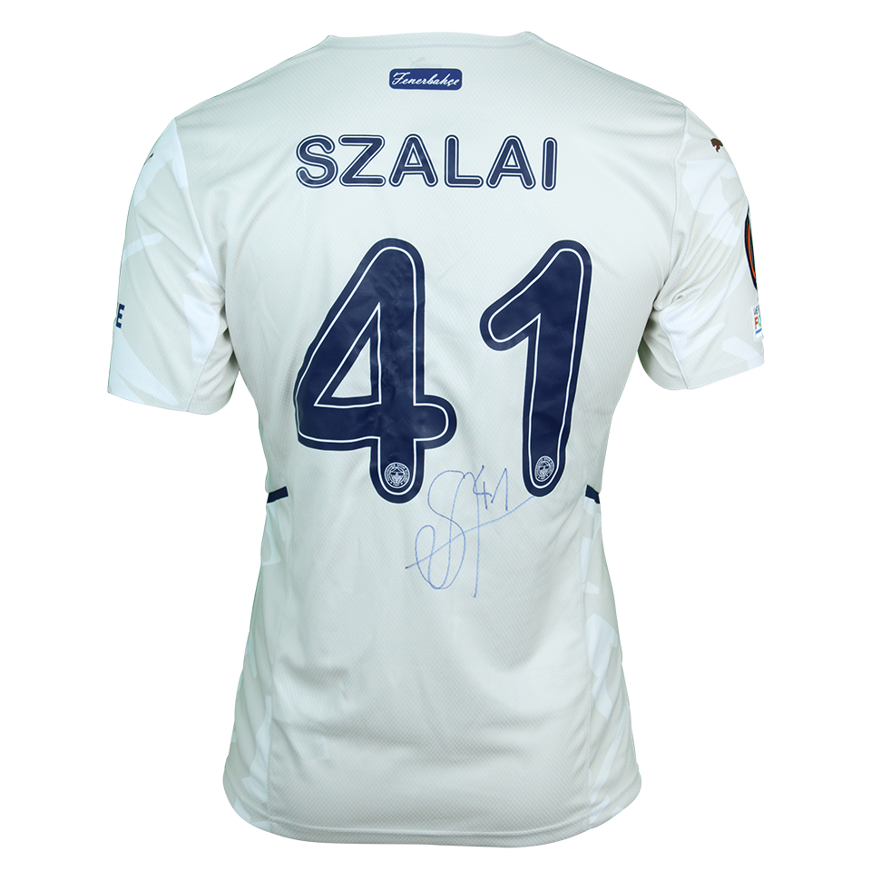 Attila Szalai Fenerbahçe forması