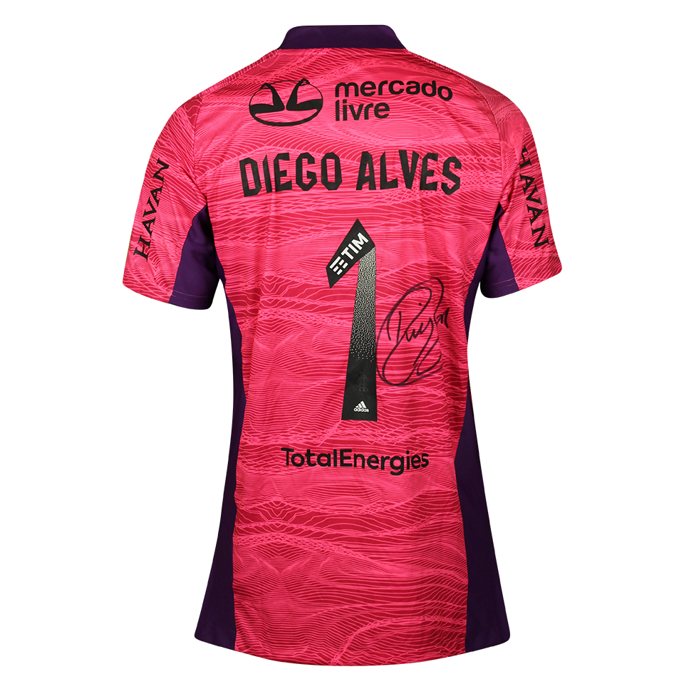 Diego Alves Flamengo shirt