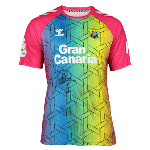 Raúl Fernández-Cavada Mateos UD Las Palmas shirt