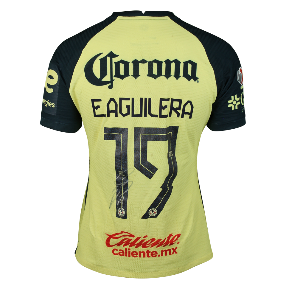 Víctor Emanuel Aguilera Club América shirt