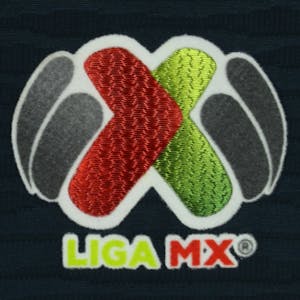 Víctor Emanuel Aguilera Club América shirt